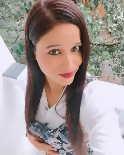 Call Girls in Khorfakkan
